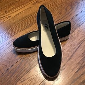 Ugg Kammi black suede flats